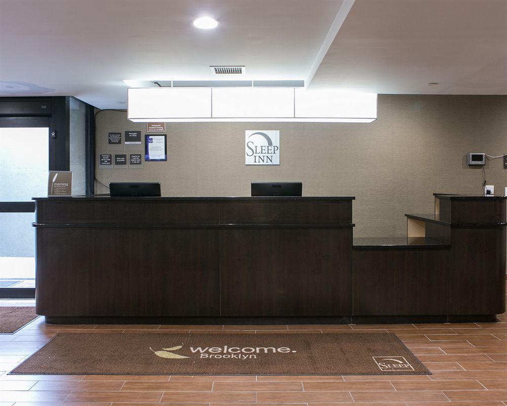 Days Inn By Wyndham Brooklyn Borough Park Nueva York Exterior foto