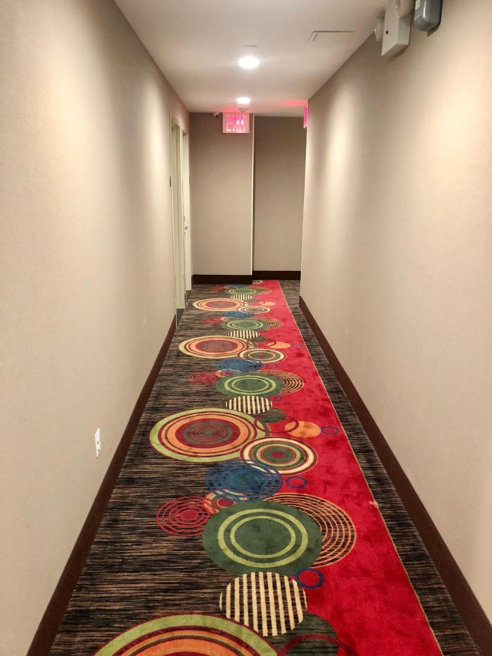 Days Inn By Wyndham Brooklyn Borough Park Nueva York Exterior foto