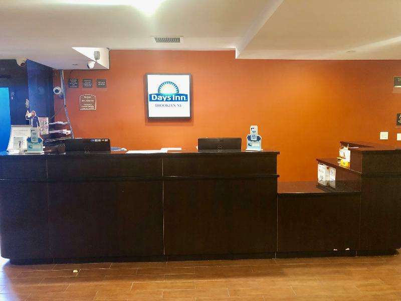 Days Inn By Wyndham Brooklyn Borough Park Nueva York Exterior foto